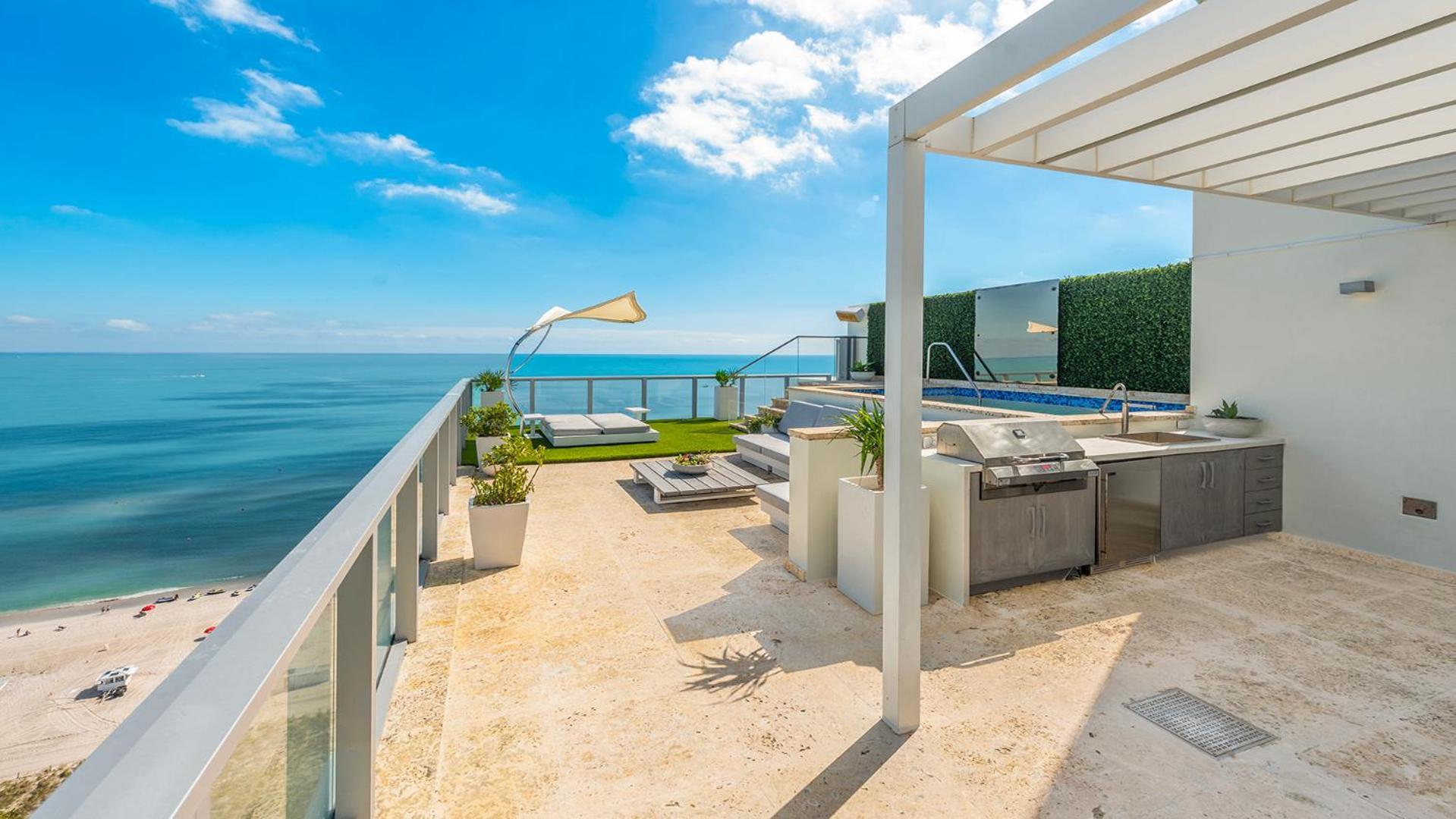 Oceanfront Private Penthouse At South -ph2006 Apartment Miami Beach