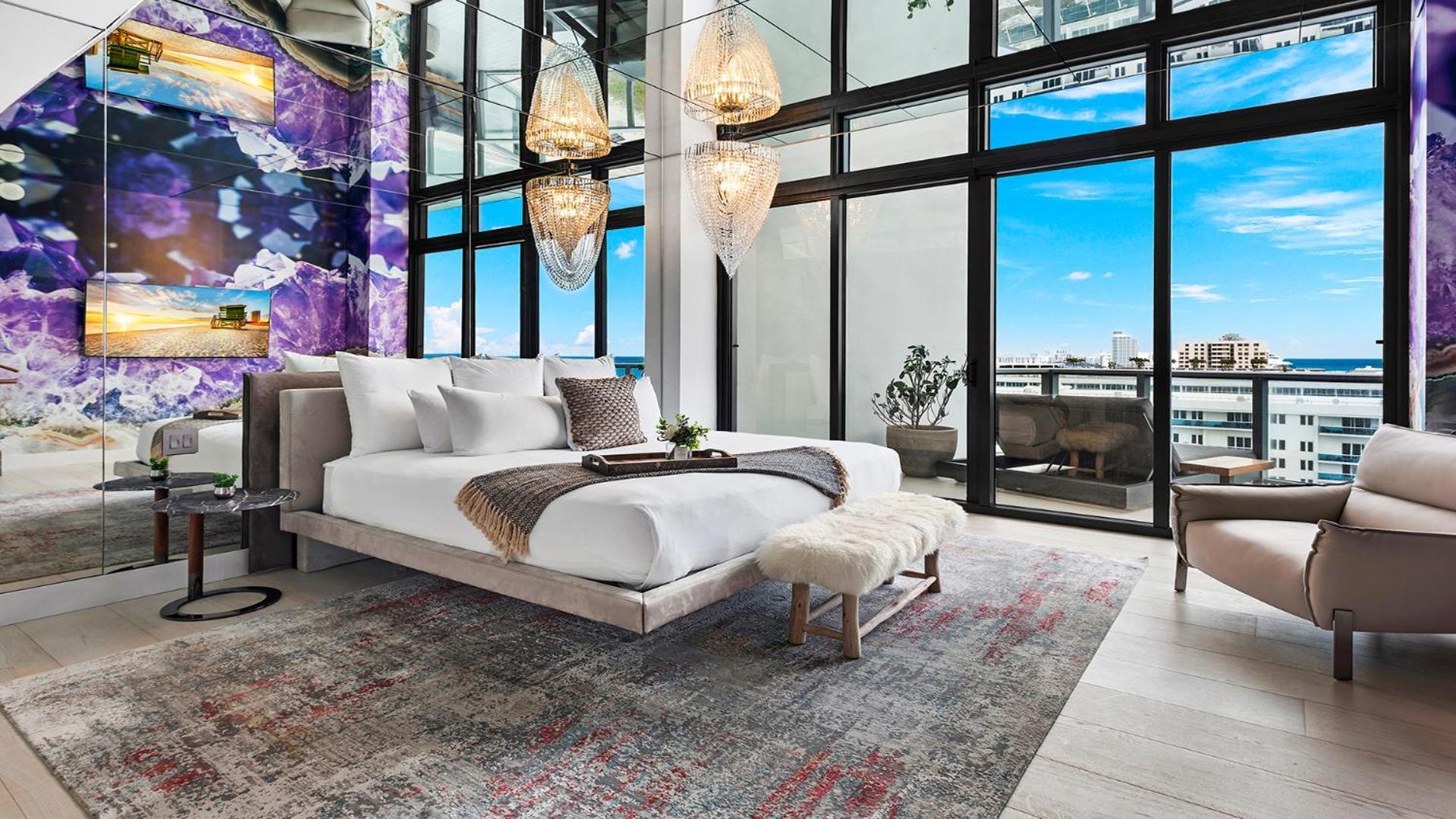 Oceanfront Private Penthouse At South -ph2006 Miami Beach