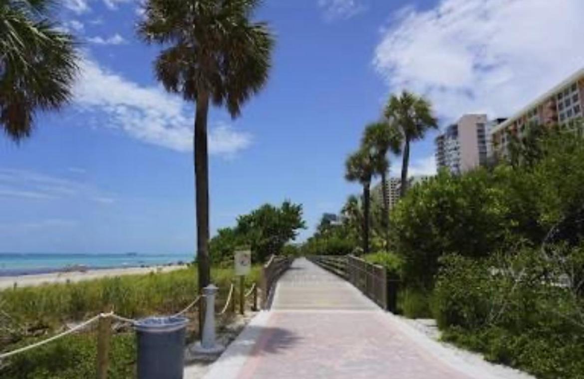 Habitacion Privada Queen A 300 Metros De La Playa- North Beach Privatunterkunft Miami Beach