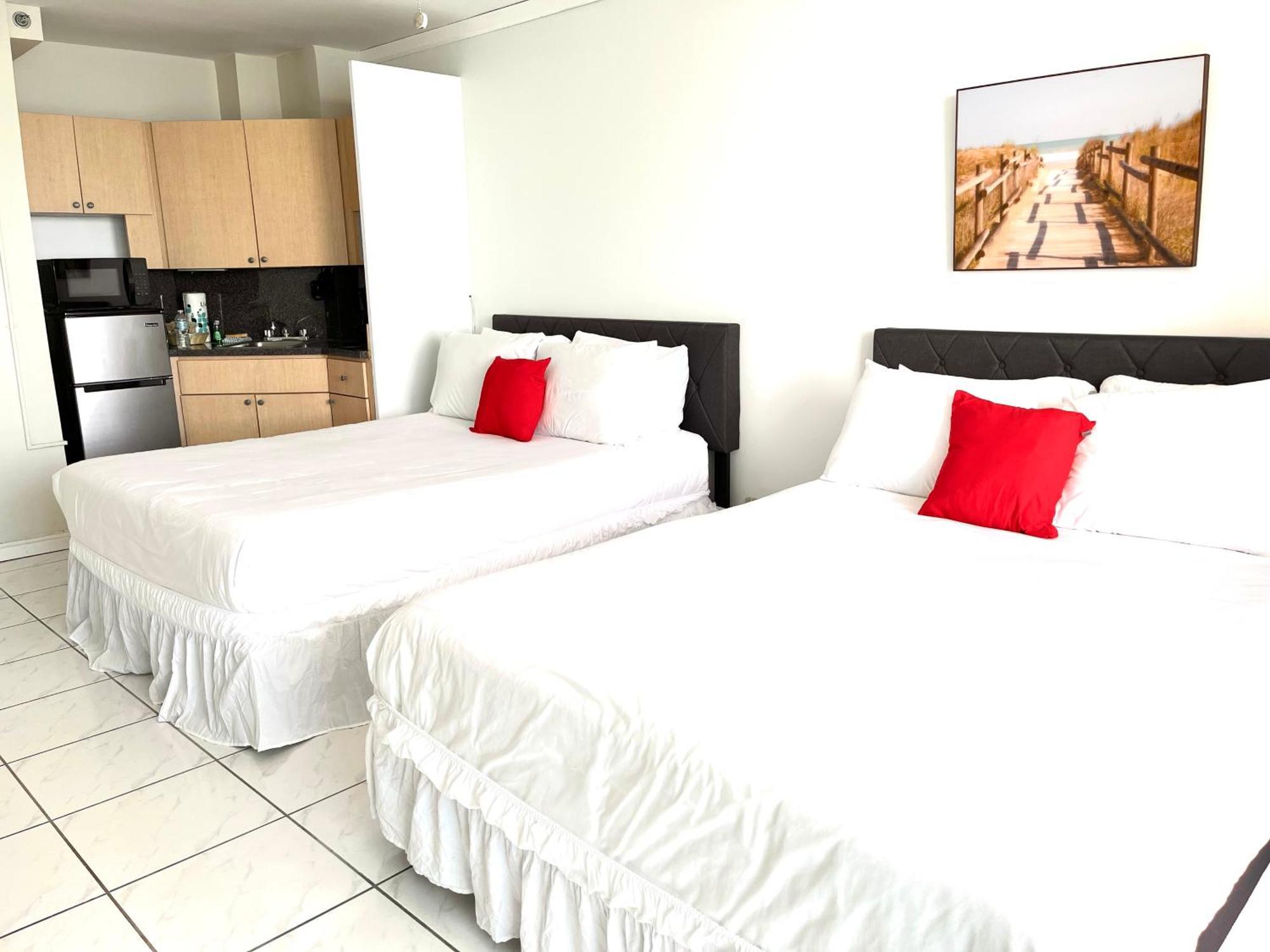 Castle 1527 Balcony Direct Access, Pool, Tennis, Free Parking *
