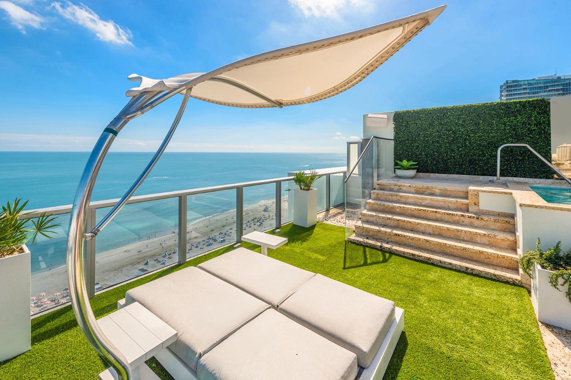 Oceanfront Private Penthouse At South -ph2006 Apartment