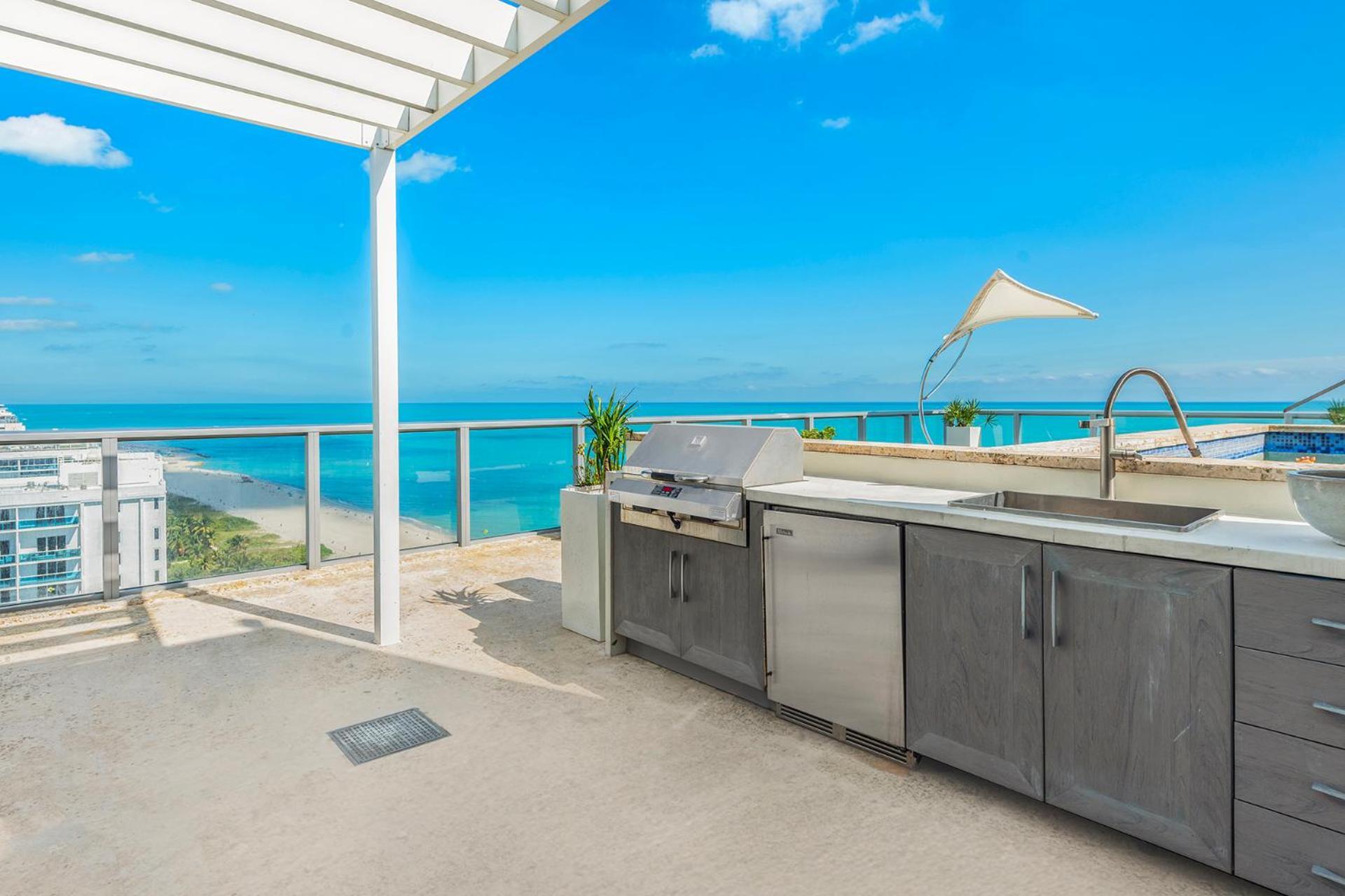 Apartment Oceanfront Private Penthouse At South -ph2006 Miami Beach