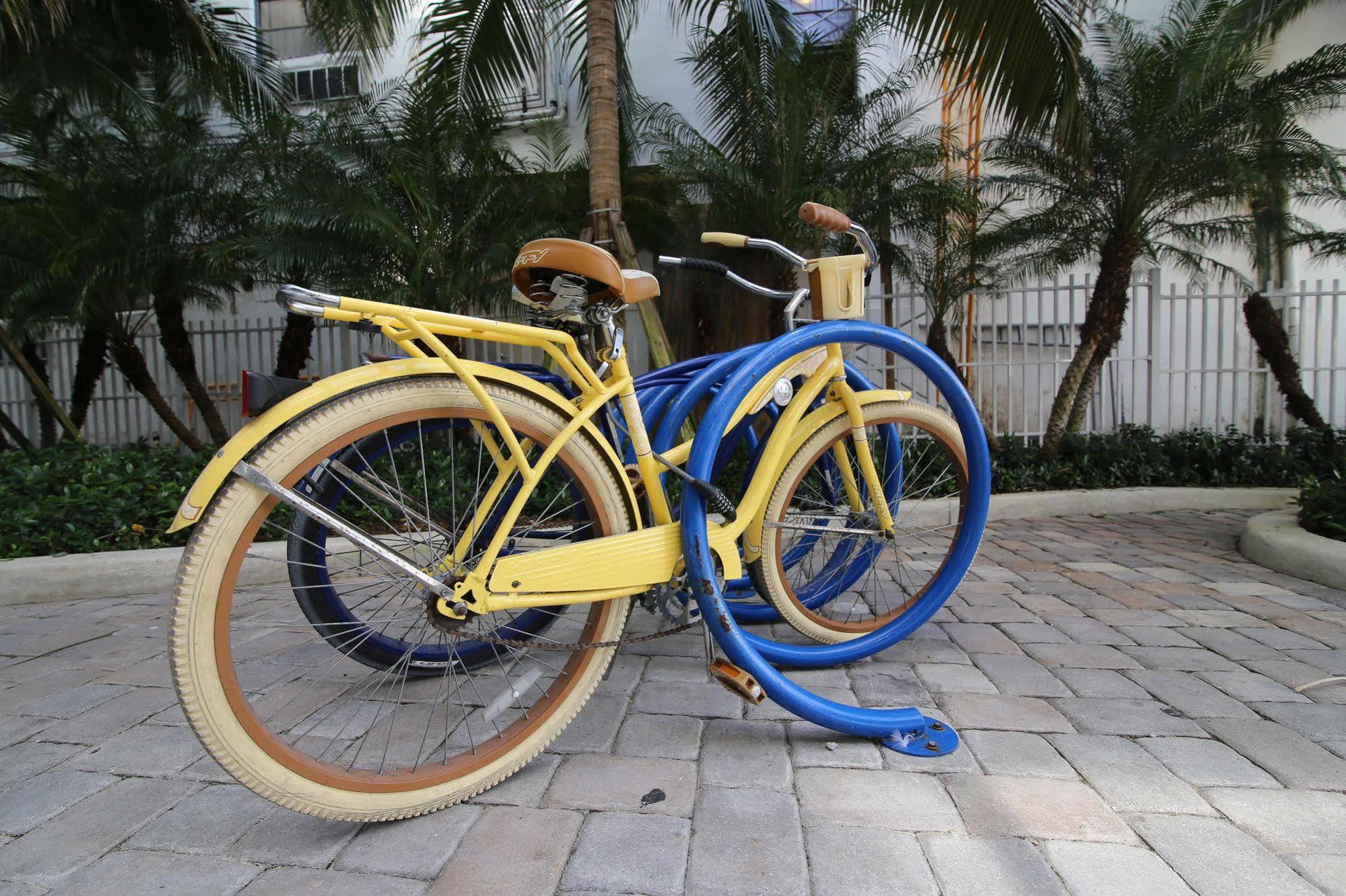Pelican Furnished In Monte Carlo Miami Miami Beach