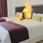 Collins Hotel