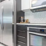 Luxury Apartments - Miami Beach