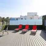 Ocean Drive Rooftop Suite With Ocean Views & Terrace