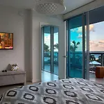 Cote D\'Azur Ocean Apartments Miami Beach