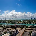 Cote D\'Azur Ocean Apartments Miami Beach