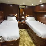 Miami Beach Luxury Yacht Charters
