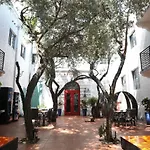 Hotel Harrison