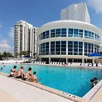 Castle Beach: Strawberry Lime Condo