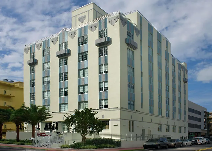 Hilton Garden Inn Miami South Beach