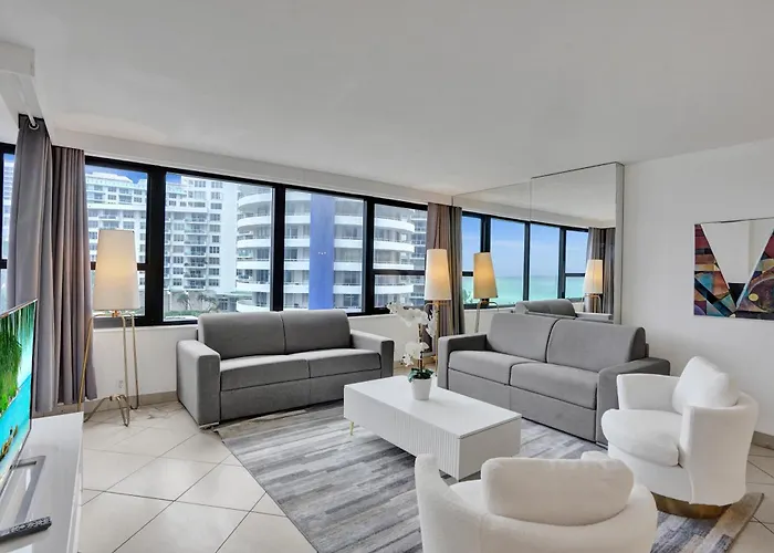 Resort Beach Condo W Beach Service 601