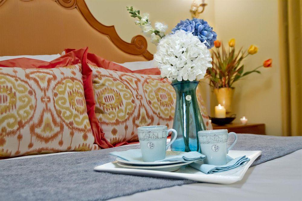 Impala By Luxurban, Trademark Collection By Wyndham Hotel 3*