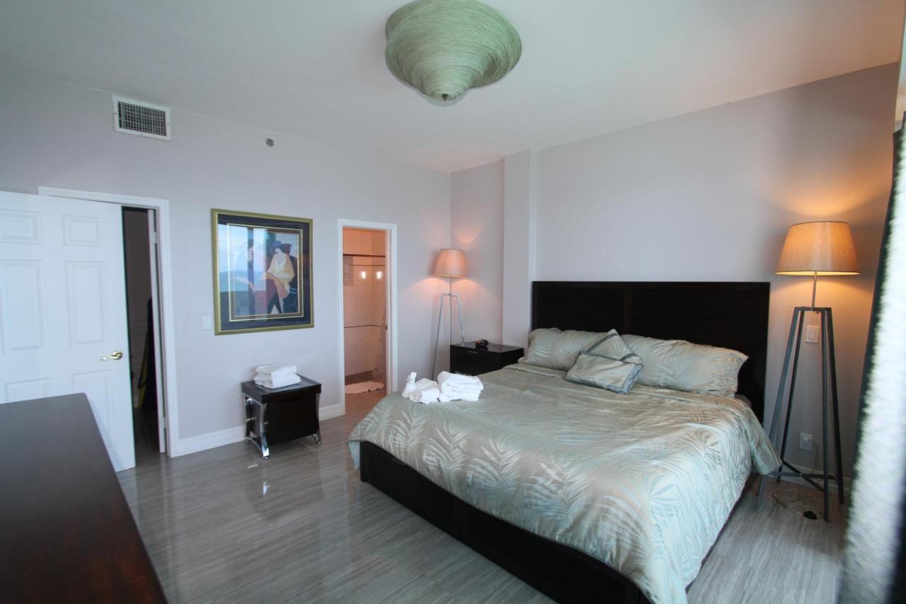 Penthouse In The Sky * Miami Beach