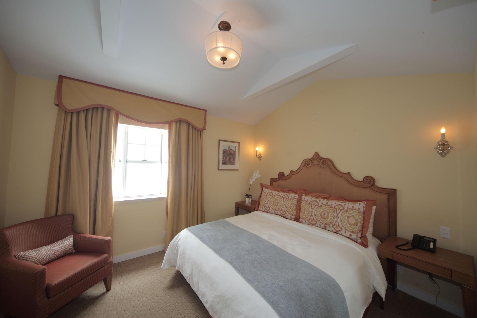 Impala By Luxurban, Trademark Collection By Wyndham Hotel 3*