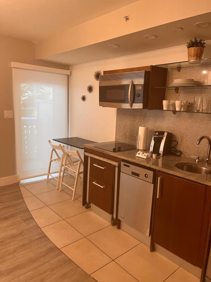 Hotel Suites At The On Ocean Drive Miami Beach