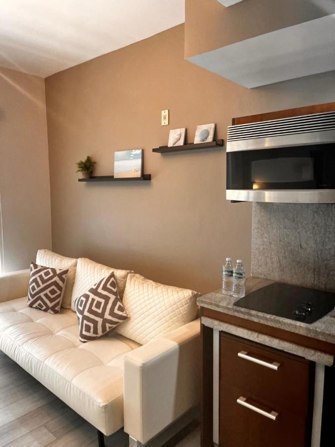 Hotel Suites At The On Ocean Drive 3*