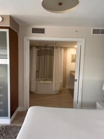 Suites At The On Ocean Drive Miami Beach