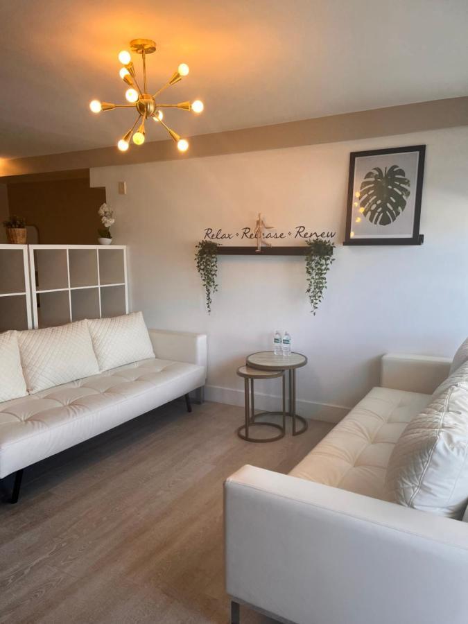 Hotel Suites At The On Ocean Drive 3*