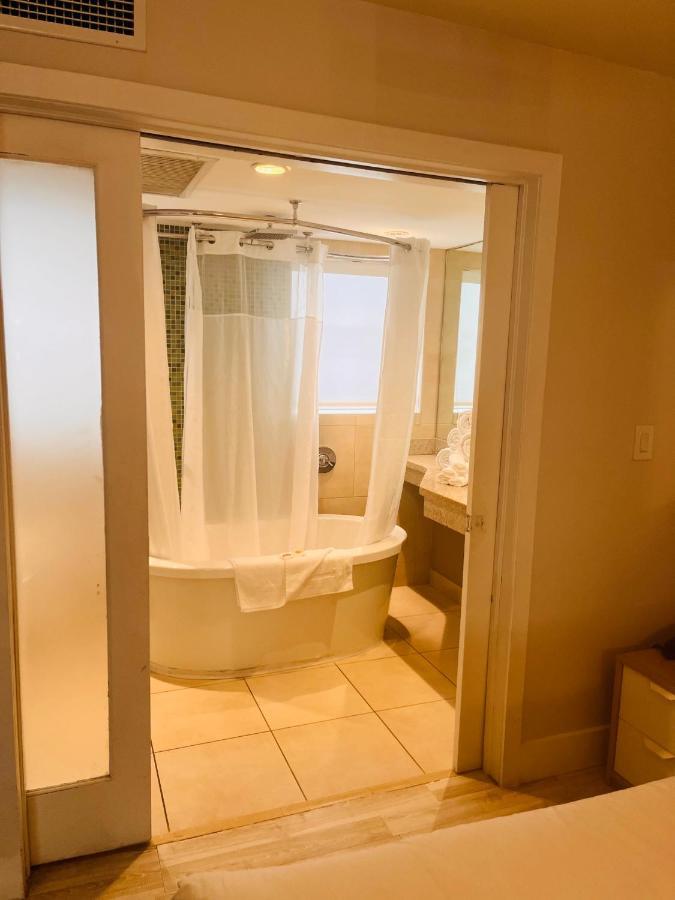 Suites At The On Ocean Drive Miami Beach