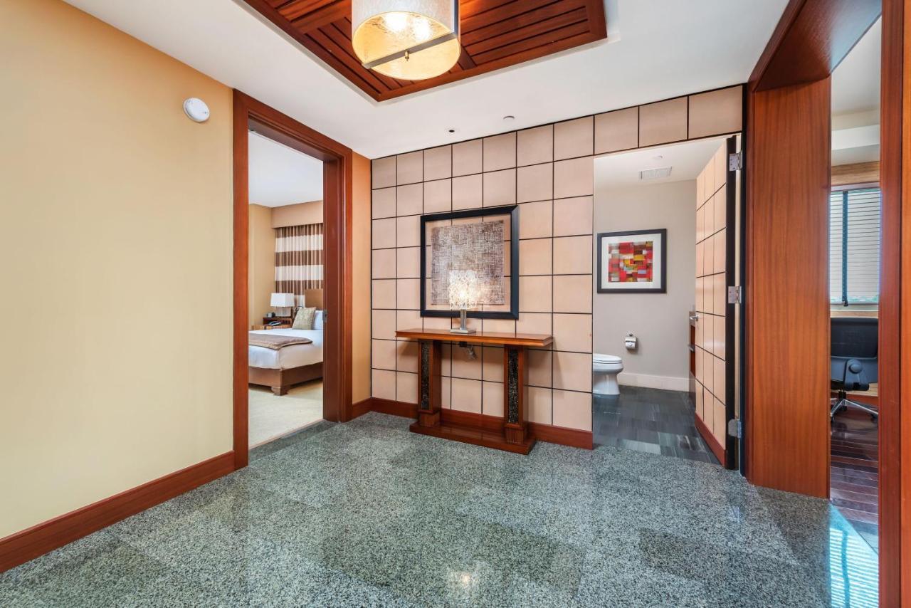 Beachfront At The Ritz-carlton -310n11 Apartment *
