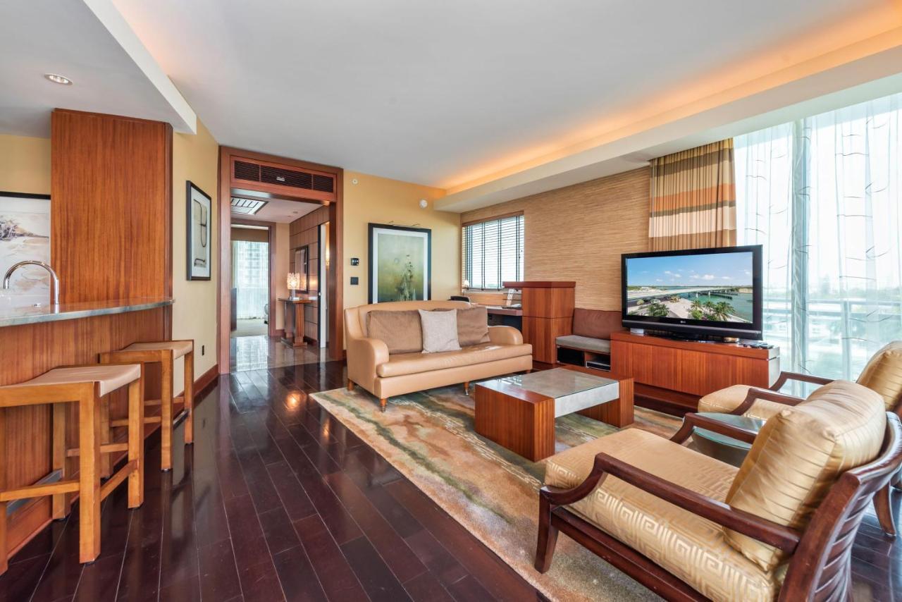 Beachfront At The Ritz-carlton -310n11 Apartment *
