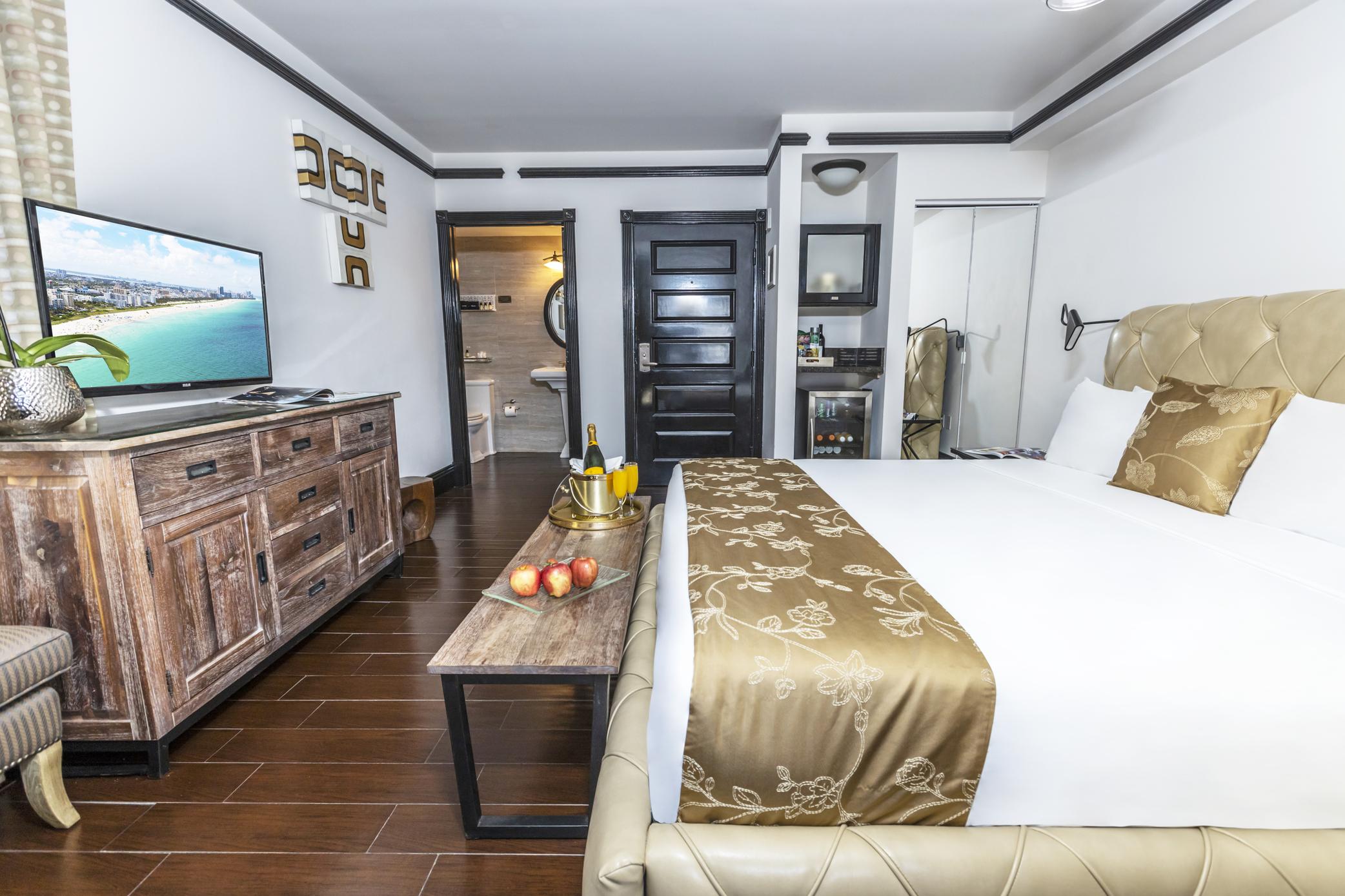 Hotel Croydon Miami Beach