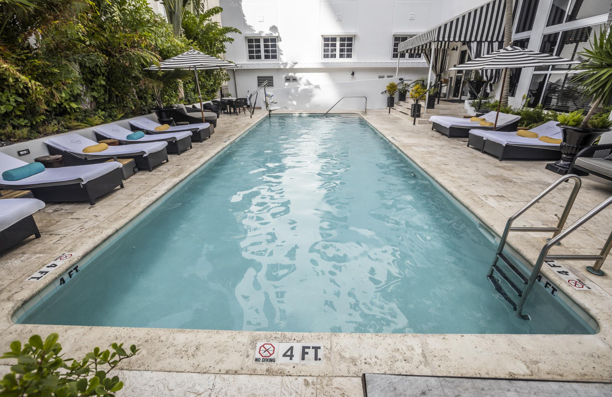 Hotel Croydon Miami Beach