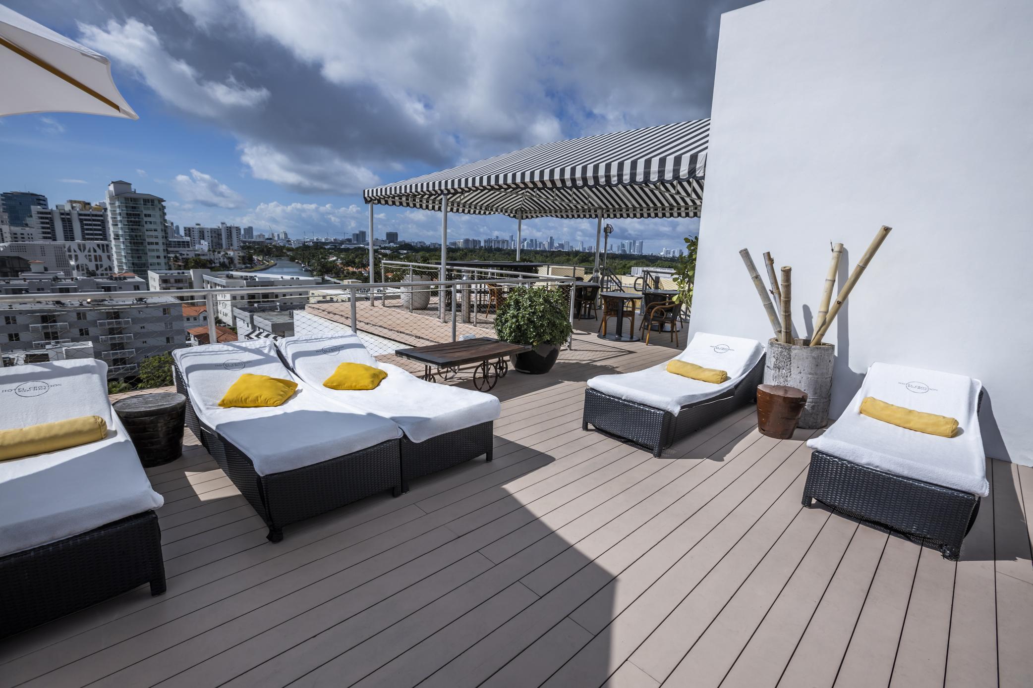 Hotel Croydon Miami Beach