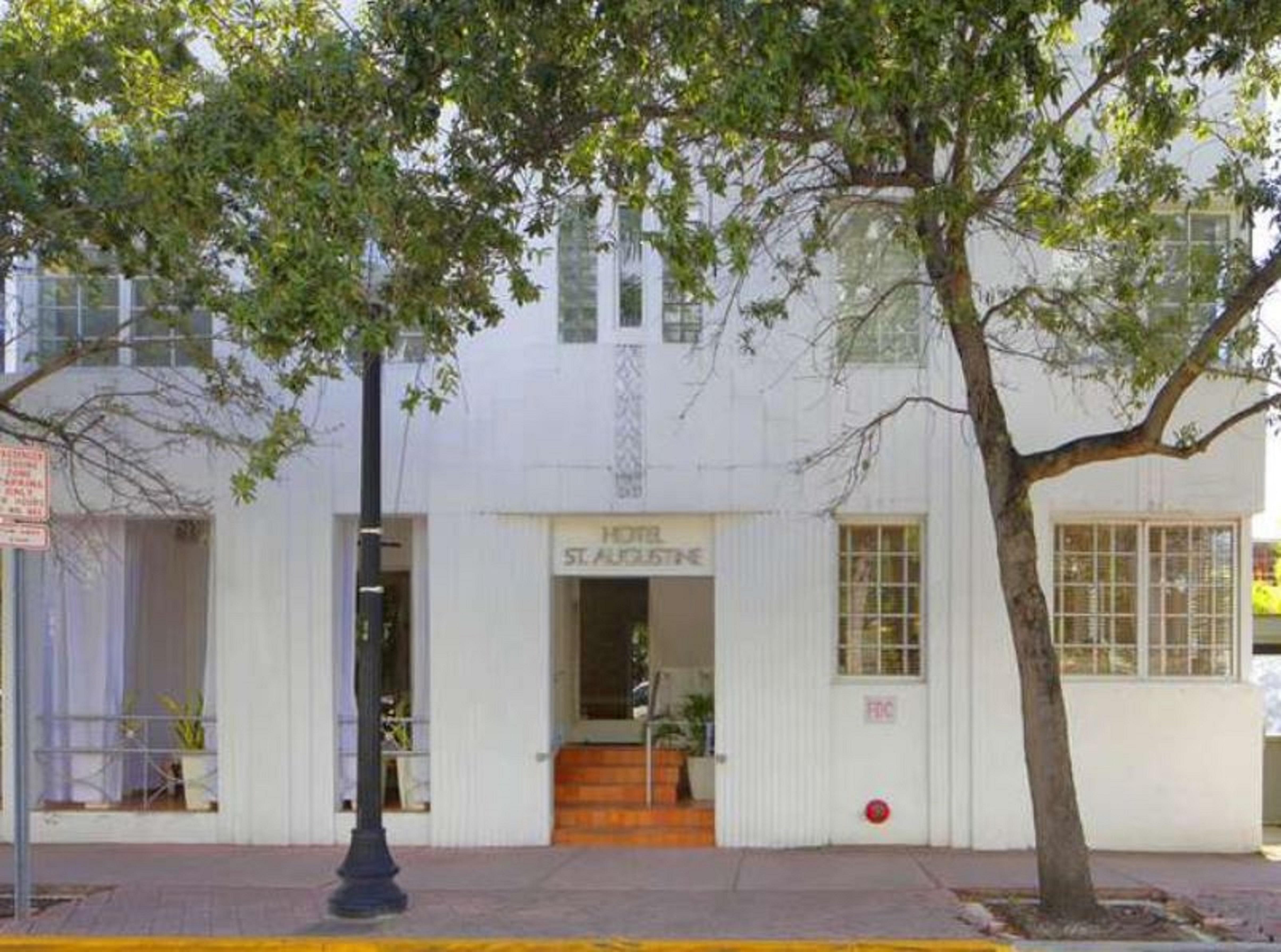Hotel St Augustine Miami Beach