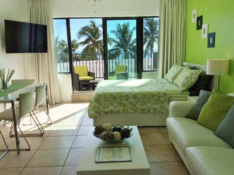 Apartment Suncoast I - Balcony Front Beach