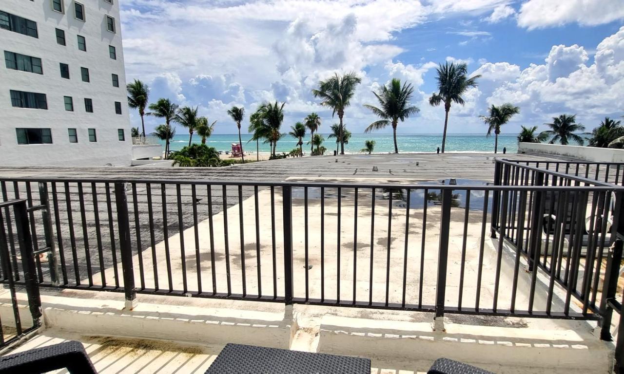 Apartment Suncoast I - Balcony Front Beach Miami Beach