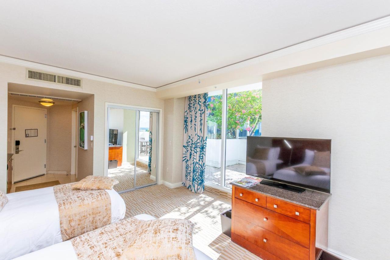 Trump Intl 2 Bedroom 1600 Sf Ocean And Bay View With Terrace Apartment *