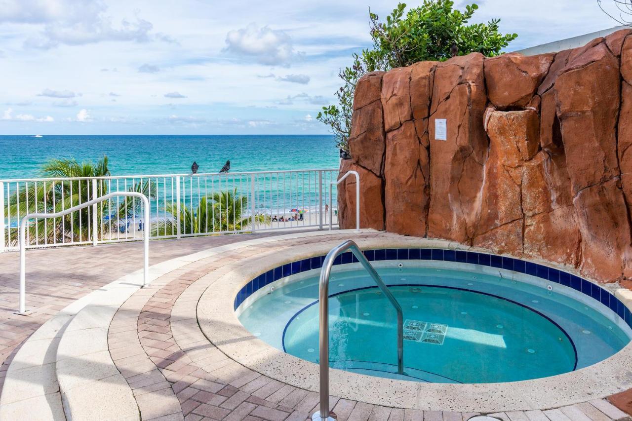 Trump Intl 2 Bedroom 1600 Sf Ocean And Bay View With Terrace Miami Beach