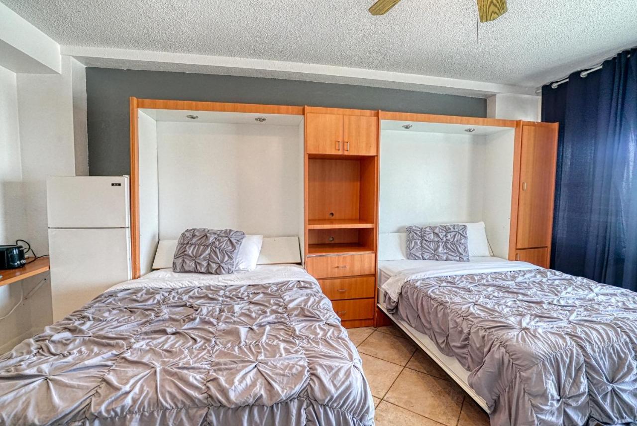 Aparthotel Deluxe At The Casablanca Miami Beach