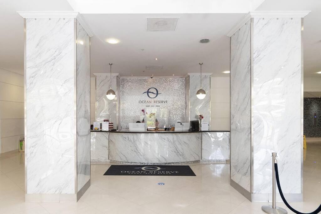 Apartment Modern Oceanview - Steps To The Beach! Miami Beach