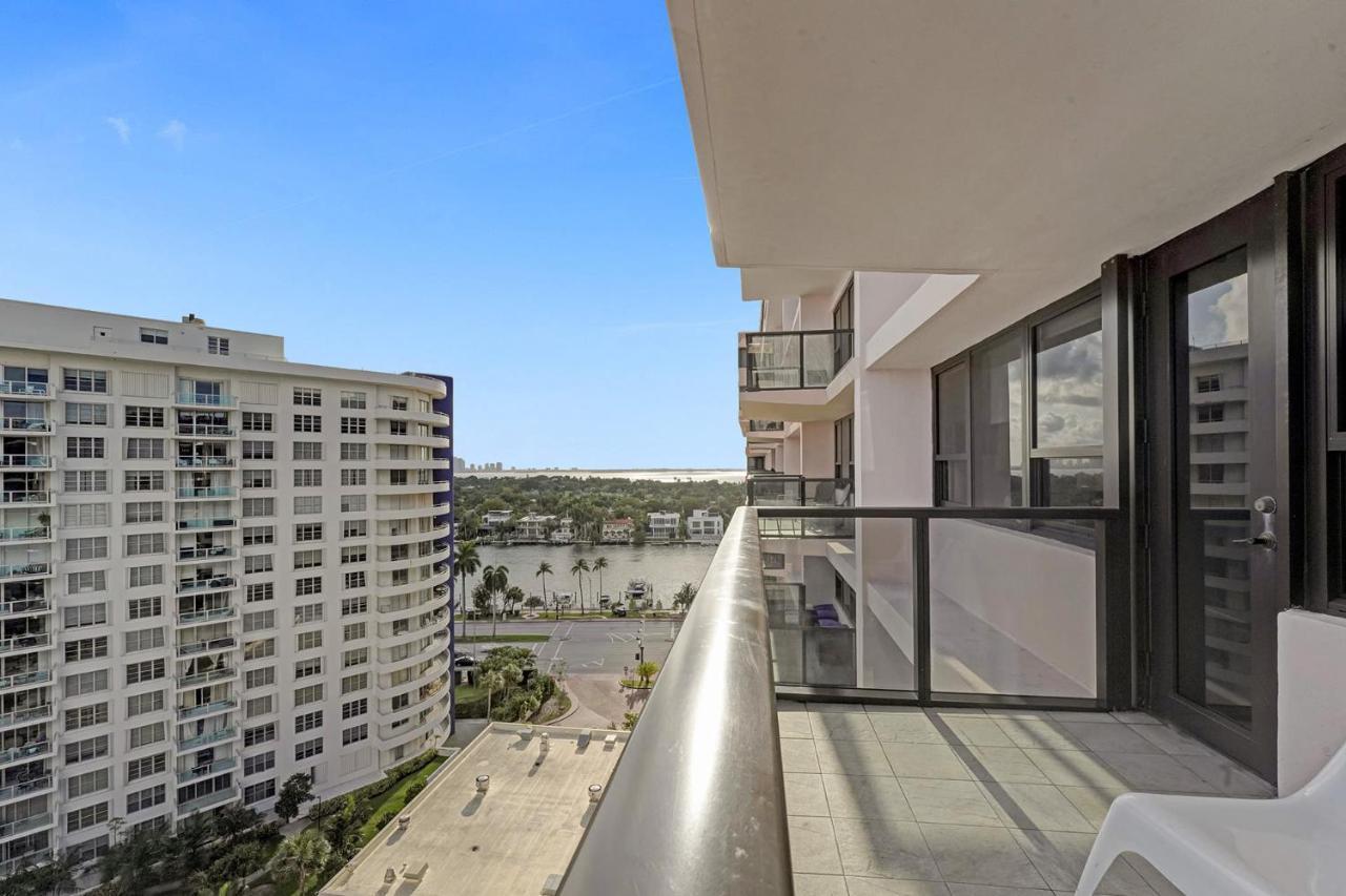 Cozy Beachfront 2 Bdr & 2 Ba Miami Miami Beach