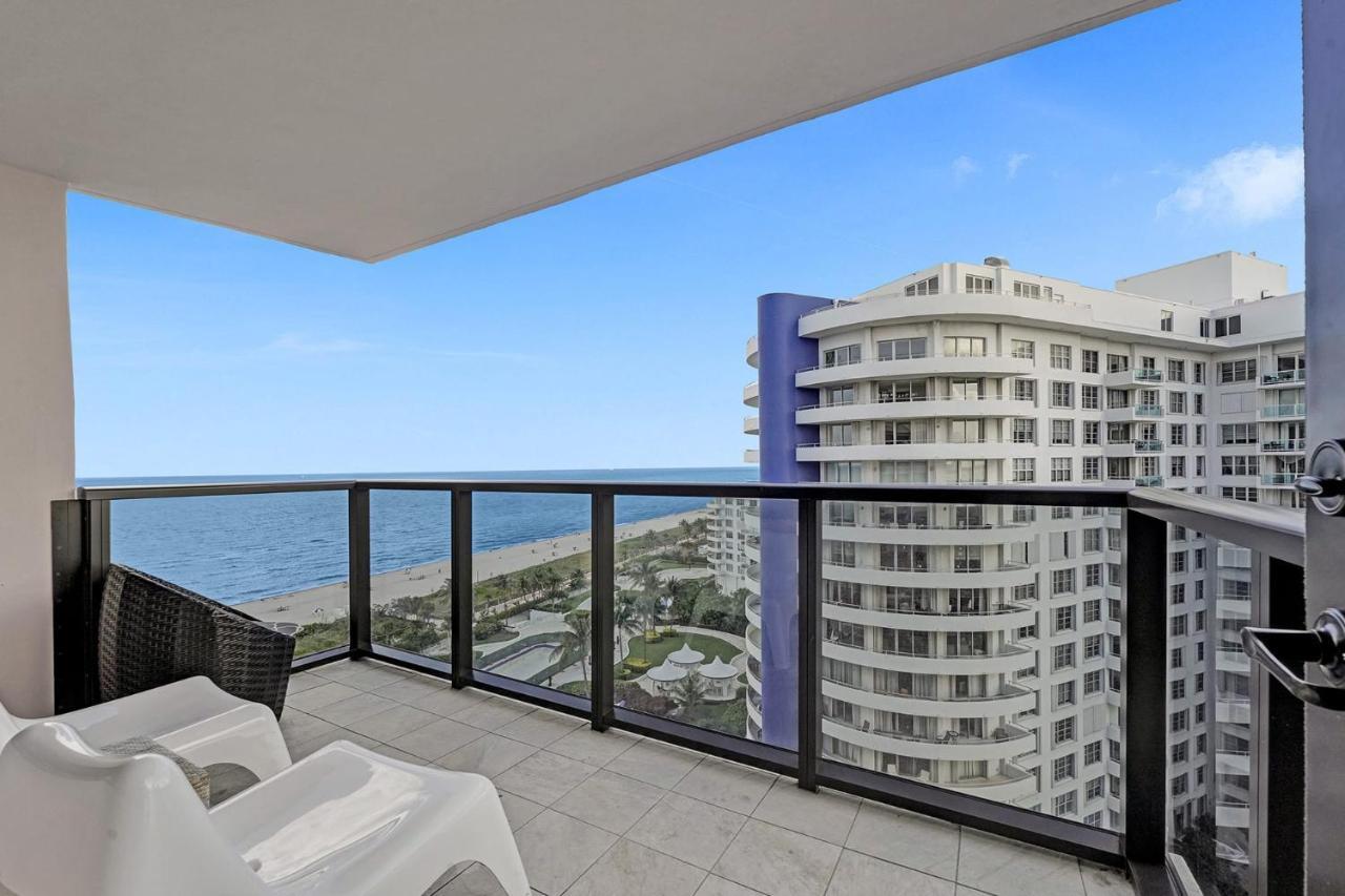 Cozy Beachfront 2 Bdr & 2 Ba Miami *