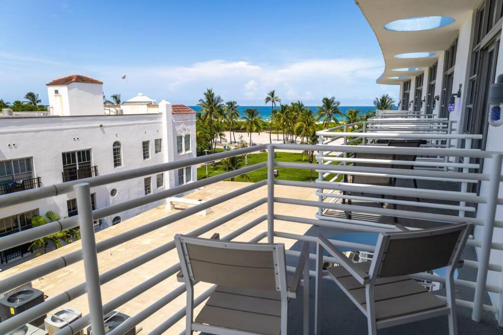Rooftop-pool On Ocean Dr C505 Apartment