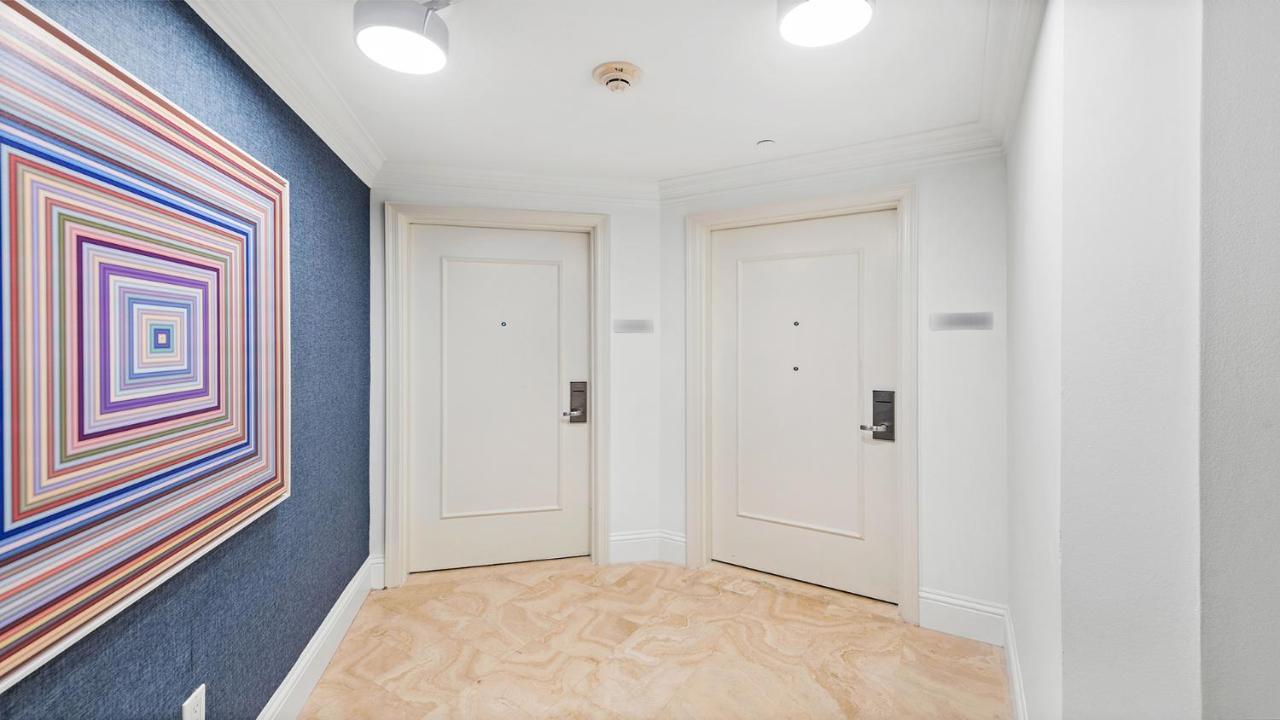 Apartment Fontainebleau Ocean View Private -90103 Miami Beach