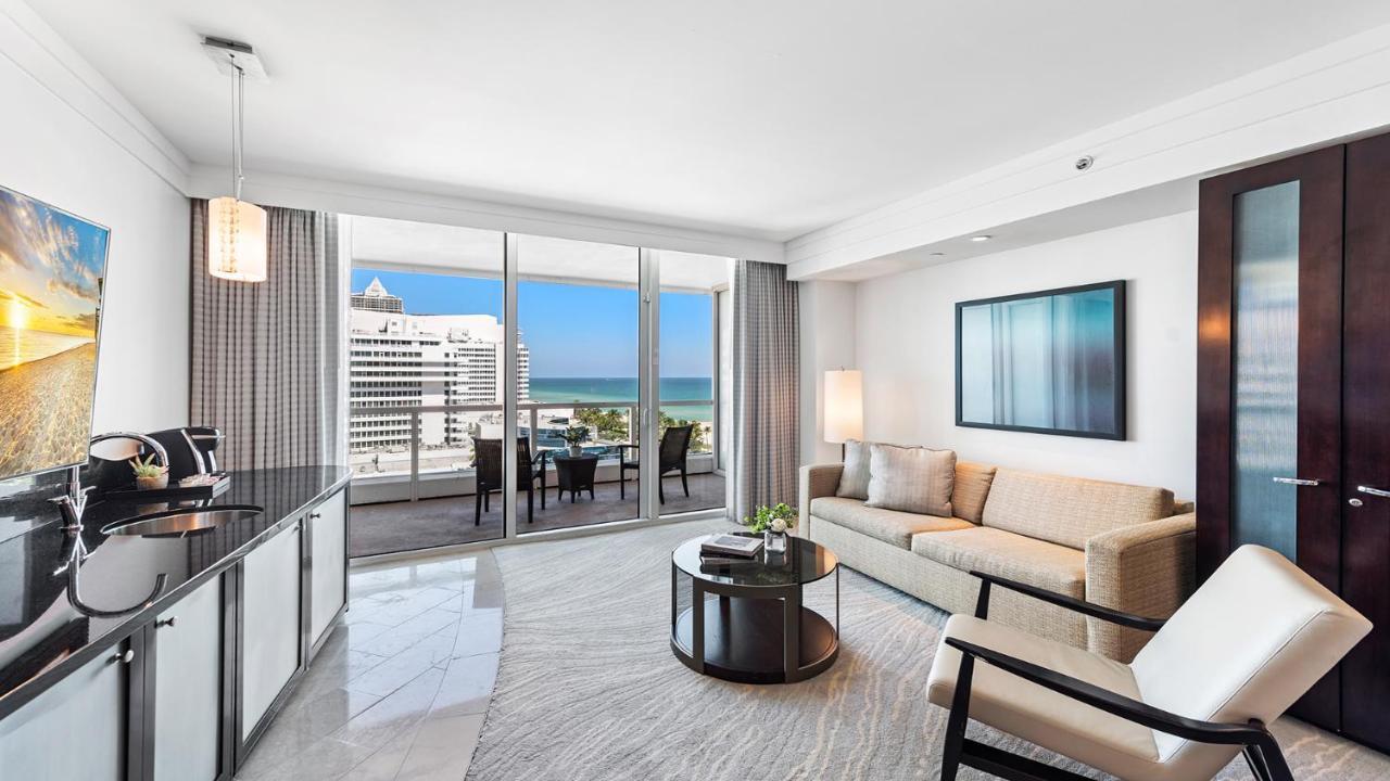 Fontainebleau Ocean View Private -1004