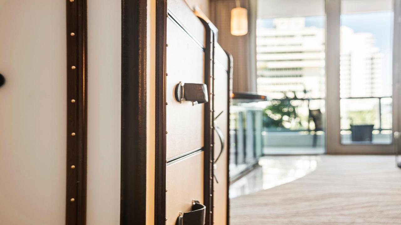 Apartment Fontainebleau Ocean View Private -1004 Miami Beach