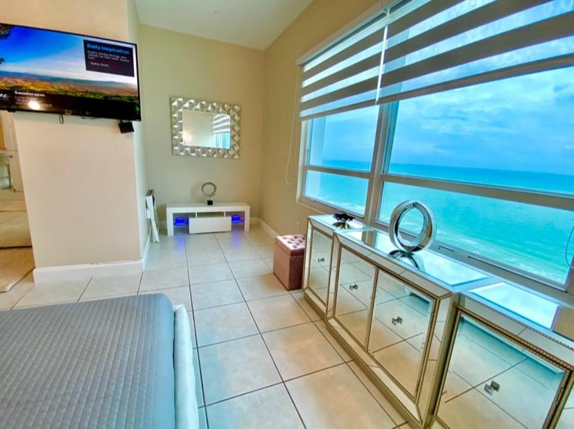 Apartment Large Beautiful Penthouse Ocean Front With Access And Free Parking In Miami Miami Beach
