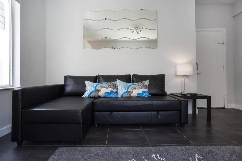 Apartment Miami Getaway 100 Yards From