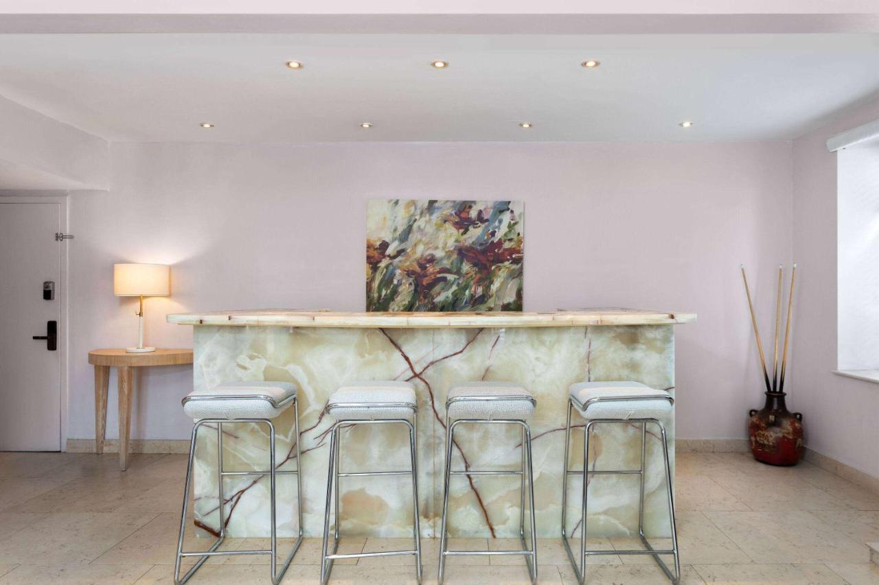 The Astor By Luxurban, Trademark Collection By Wyndham Hotel 4*
