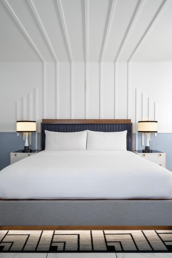 Hotel Cadillac & Beach Club, Autograph Collection Miami Beach