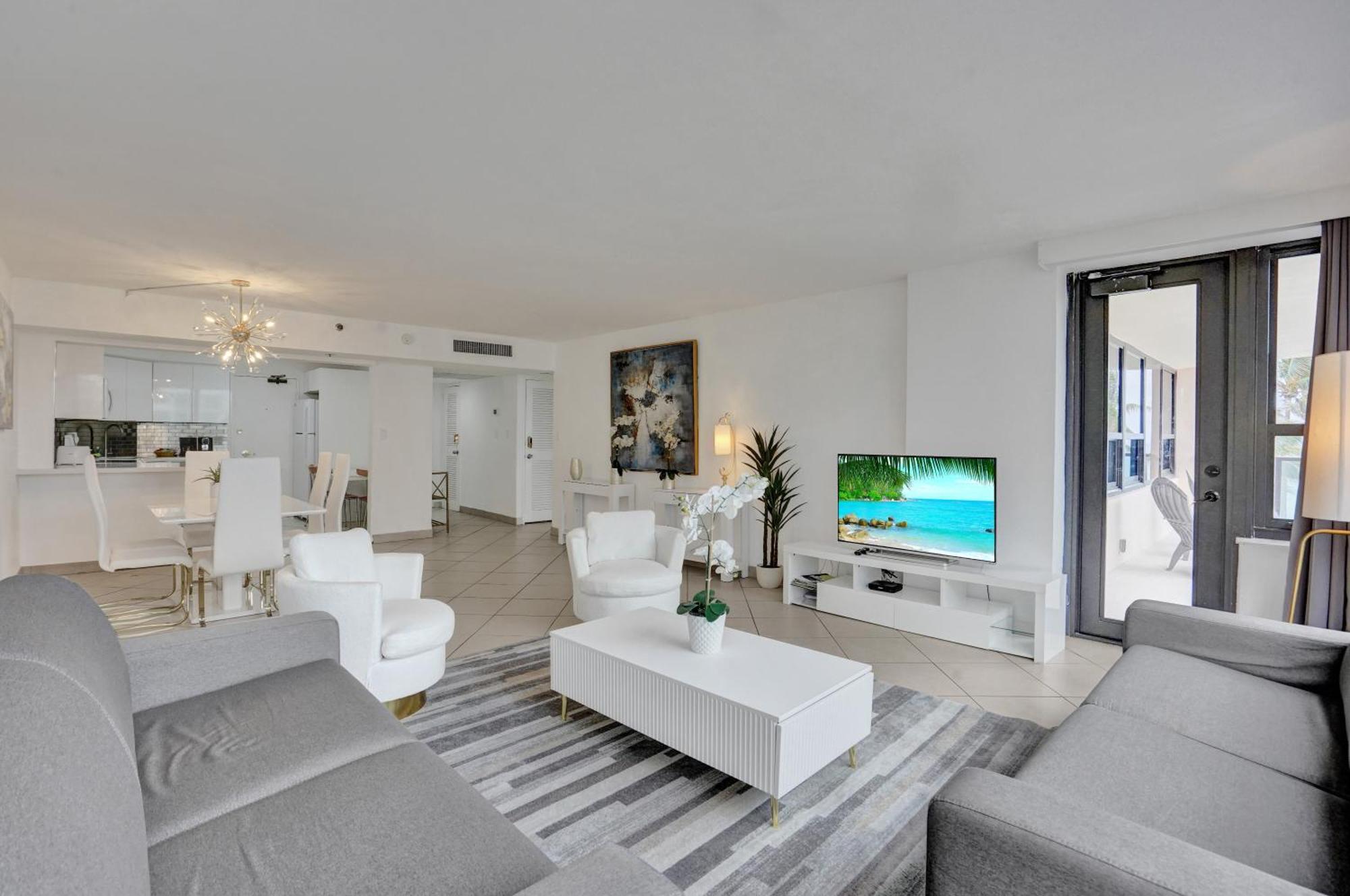 Apartment W Service 601