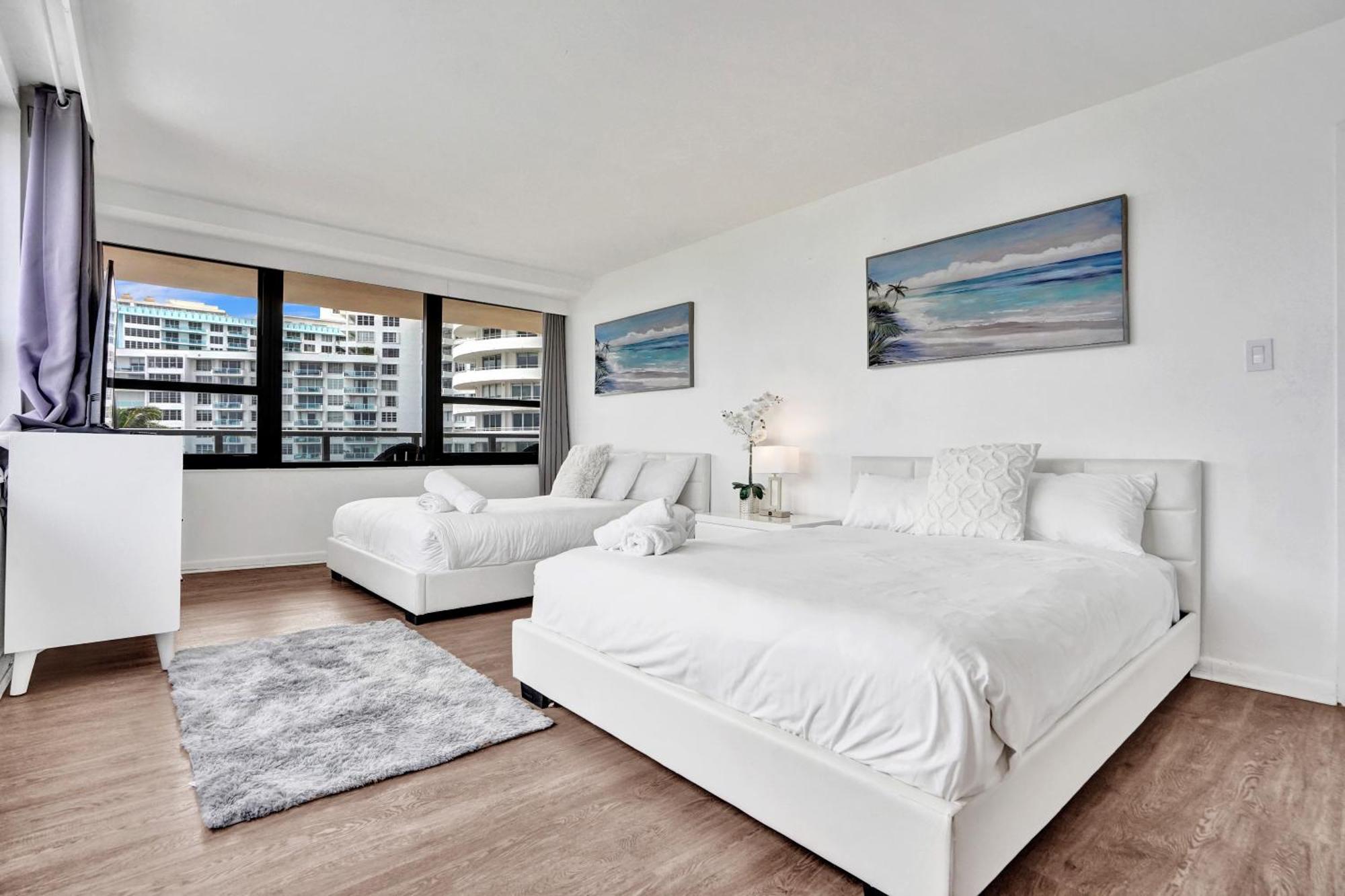 W Service 601 Miami Beach