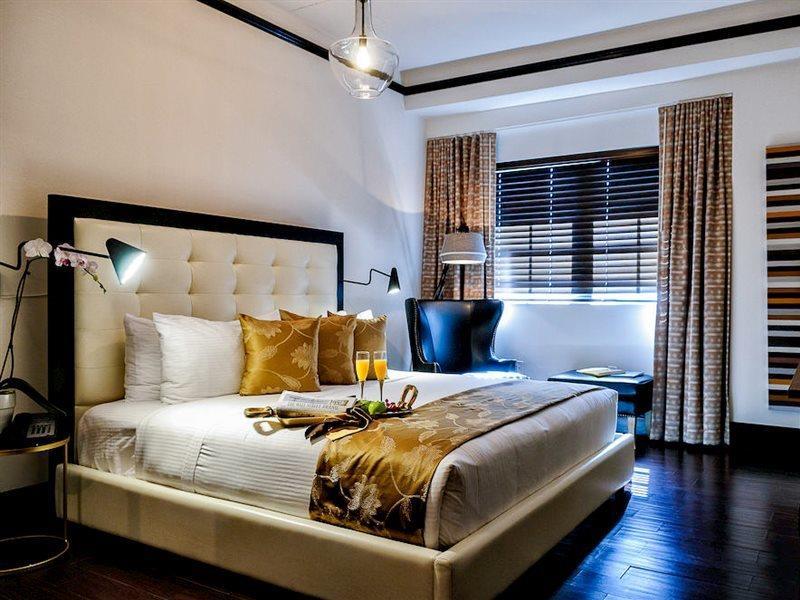 Croydon Miami Beach